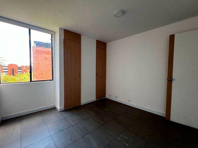 Apartamento de 3 alcobas en venta en El Diamante No. 2, Medellín, 102 m² · foto 11 de 17