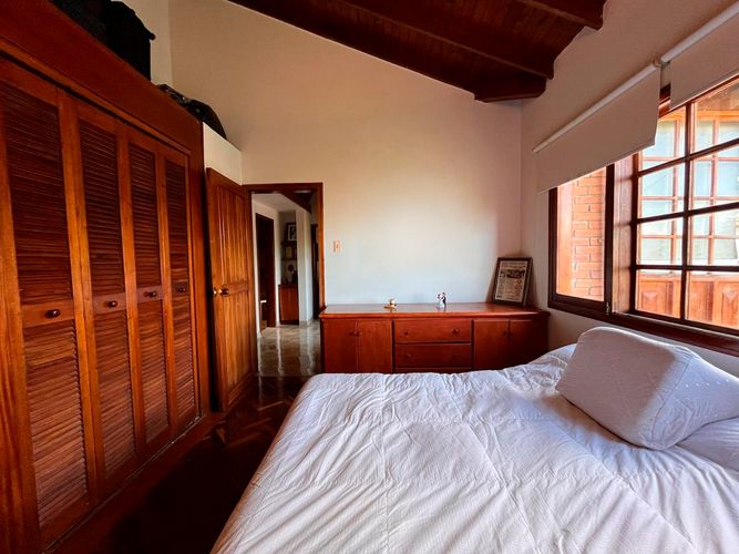Casa de 3 alcobas en venta en Loma Del Chocho, Envigado, 415 m² · foto 15 de 20