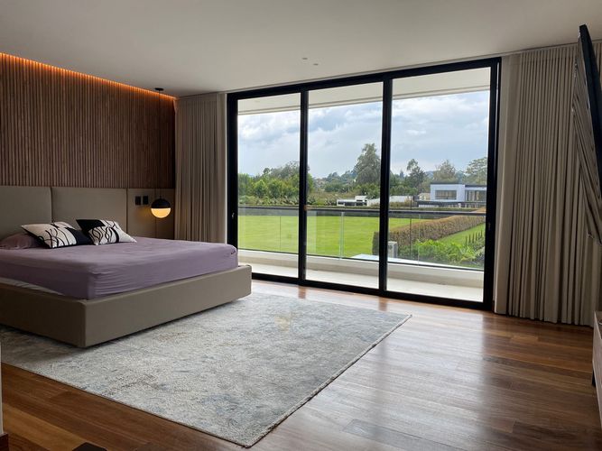 Casa de 5 alcobas en venta en Llano Grande, Rionegro, 800 m² · foto 9 de 18