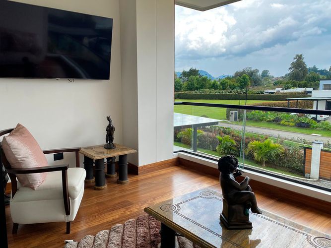 Casa de 5 alcobas en venta en Llano Grande, Rionegro, 800 m² · foto 15 de 18