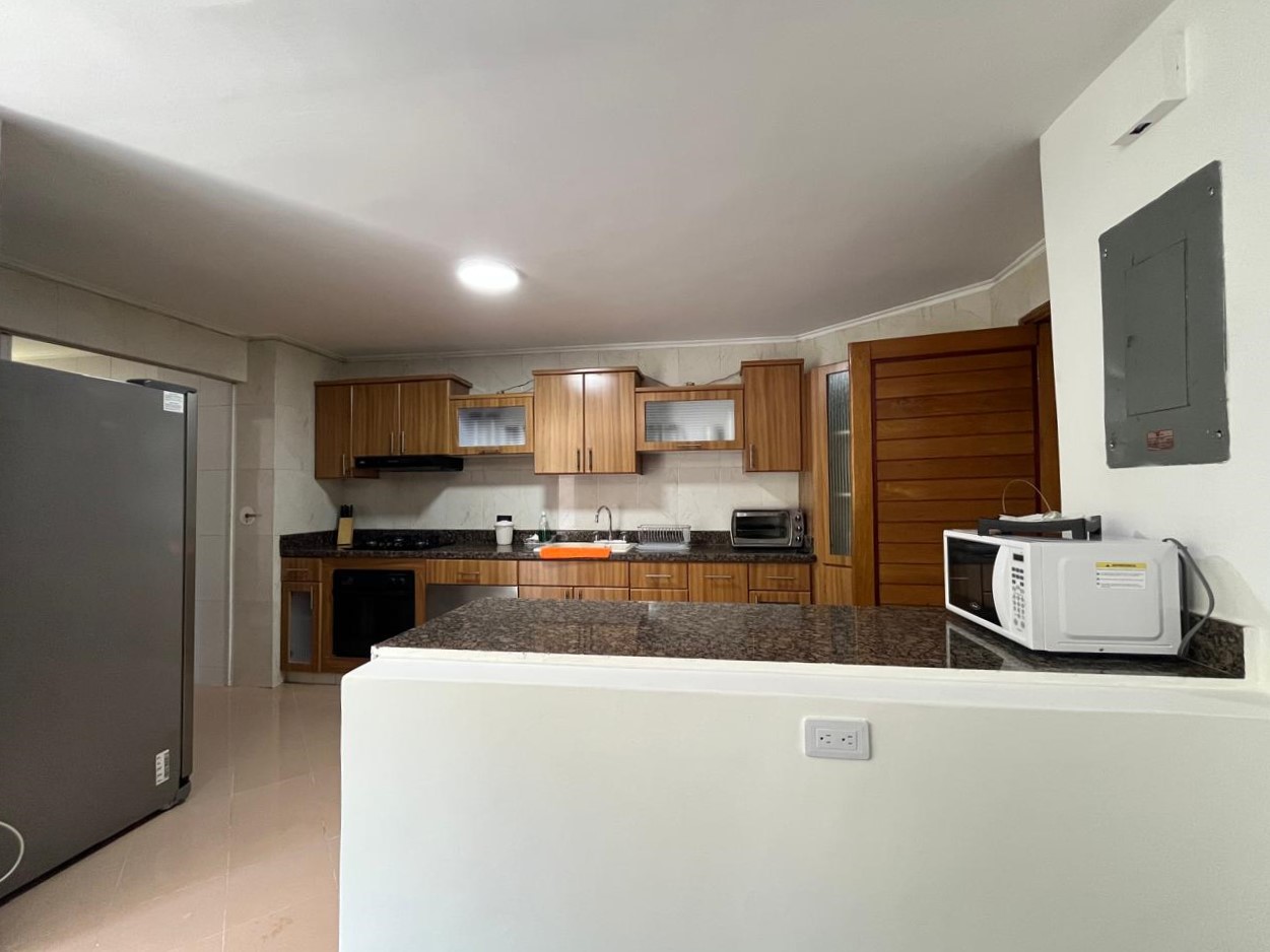 Apartamento en arriendo en El Poblado, Medellín · foto 5 de 20