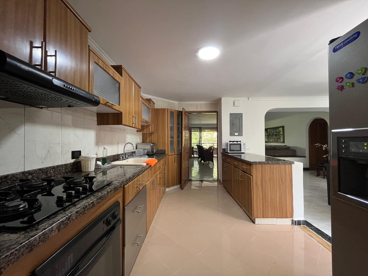 Apartamento en arriendo en El Poblado, Medellín · foto 6 de 20