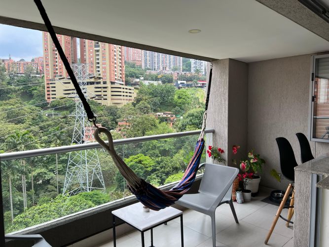 Apartamento de 2 alcobas en arriendo en El Poblado, Medellín, 96 m² · foto 15 de 15