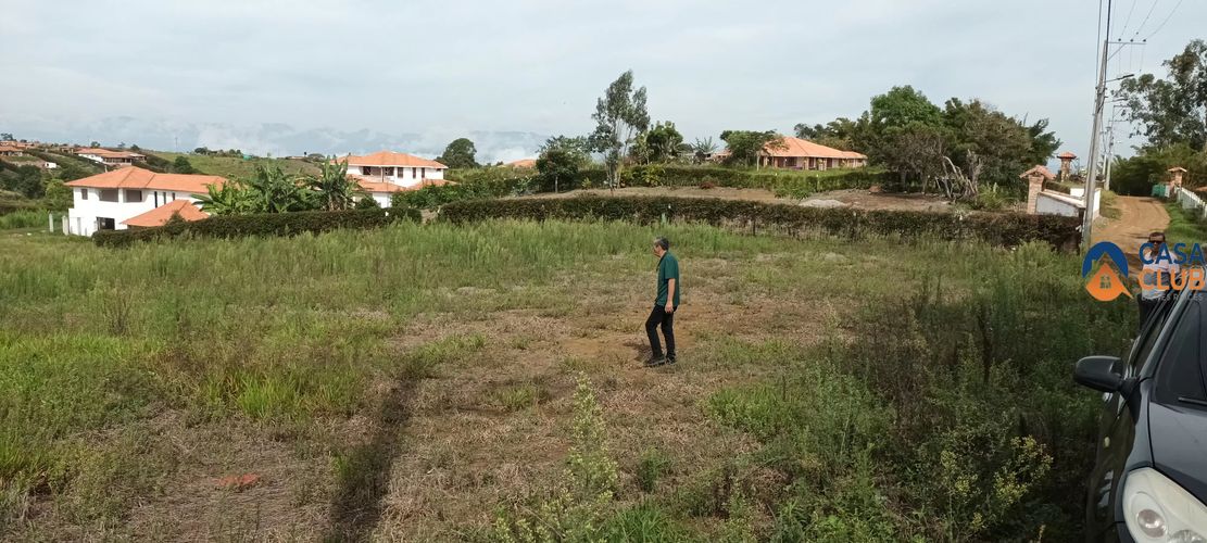 Lote en venta en El Tabacal, Piedecuesta, 2800 m² · foto 3 de 4