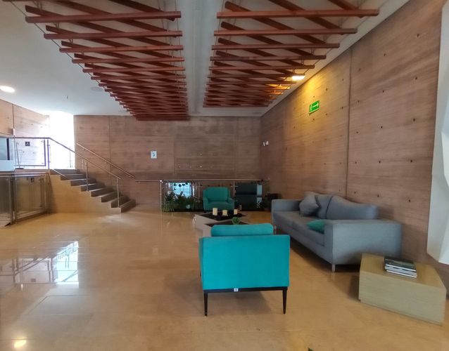Apartaestudio en venta en La Merced, Bogotá, 53 m² · foto 4 de 24