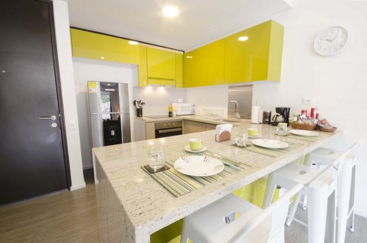 Apartaestudio en venta en La Merced, Bogotá, 53 m² · foto 6 de 24