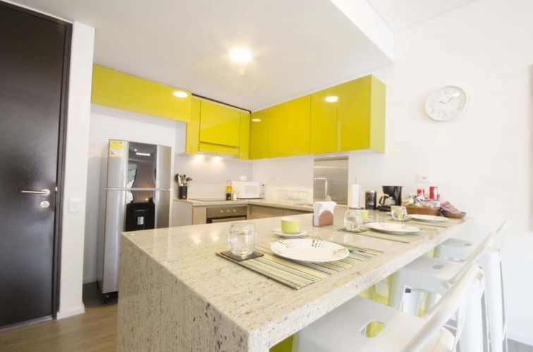 Apartaestudio en venta en La Merced, Bogotá, 53 m² · foto 7 de 24