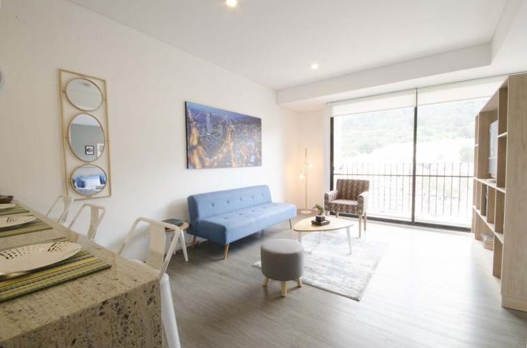 Apartaestudio en venta en La Merced, Bogotá, 53 m² · foto 11 de 24