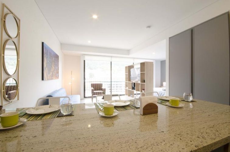 Apartaestudio en venta en La Merced, Bogotá, 53 m² · foto 12 de 24