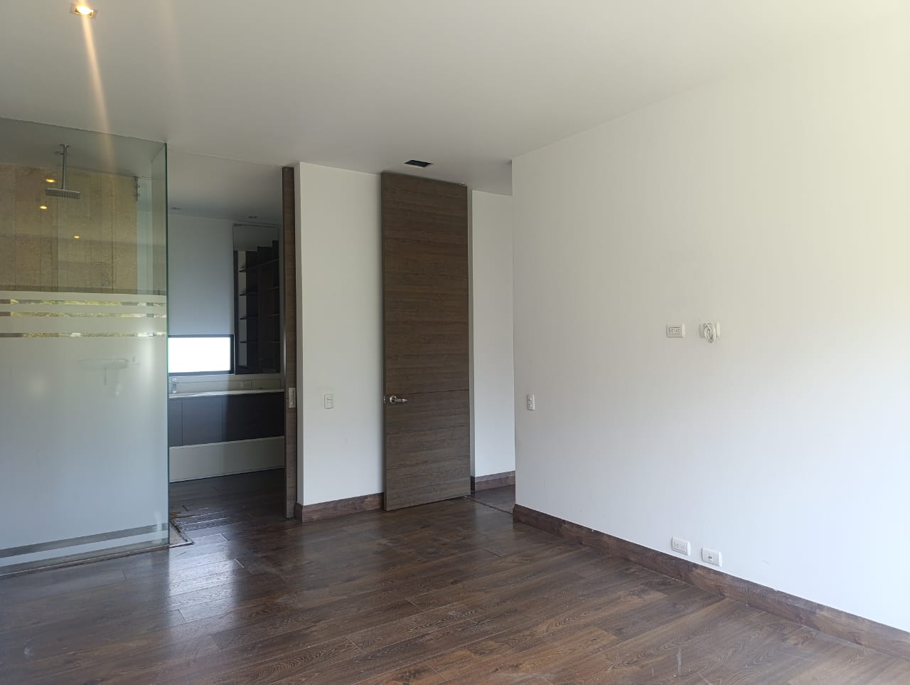 Apartamento en arriendo en El Poblado, Medellín · foto 11 de 17