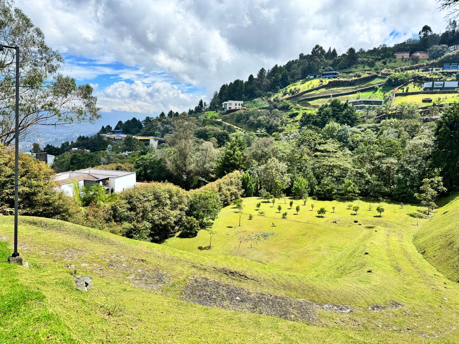Bild 3 för fastigheten som annonseras i Medellín