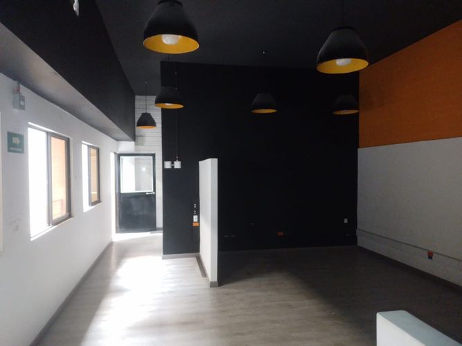 Bodega en arriendo en Las Vegas, Envigado, 700 m² · foto 9 de 9