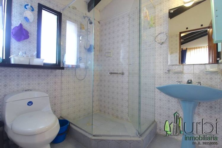 Casa de 7 alcobas en venta en Colina Campestre, Bogotá, 376 m² · foto 23 de 24