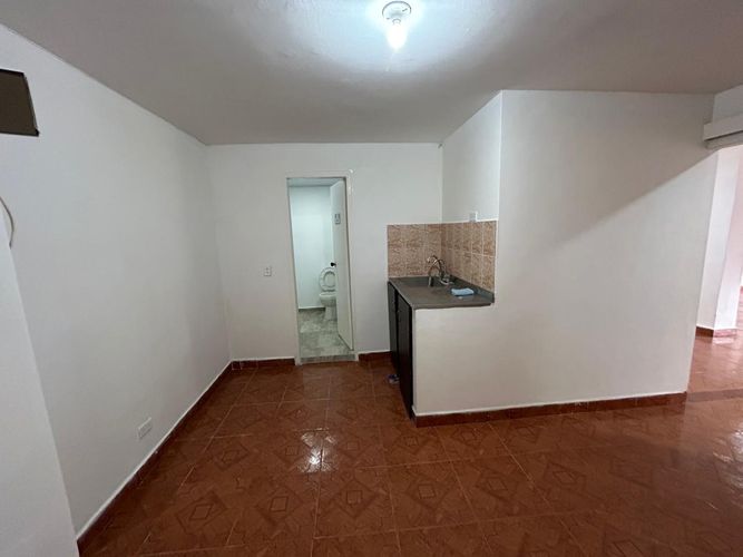 Local en venta en Entre Amigos, Sabaneta, 70 m² · foto 2 de 5