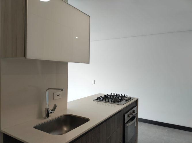 Apartamento de 1 alcoba en arriendo en El Poblado, Medellín, 53 m² · foto 6 de 12