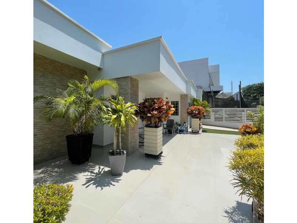 Casa de 4 alcobas en venta en La Cumbre, Barranquilla, 346 m² · foto 2 de 10