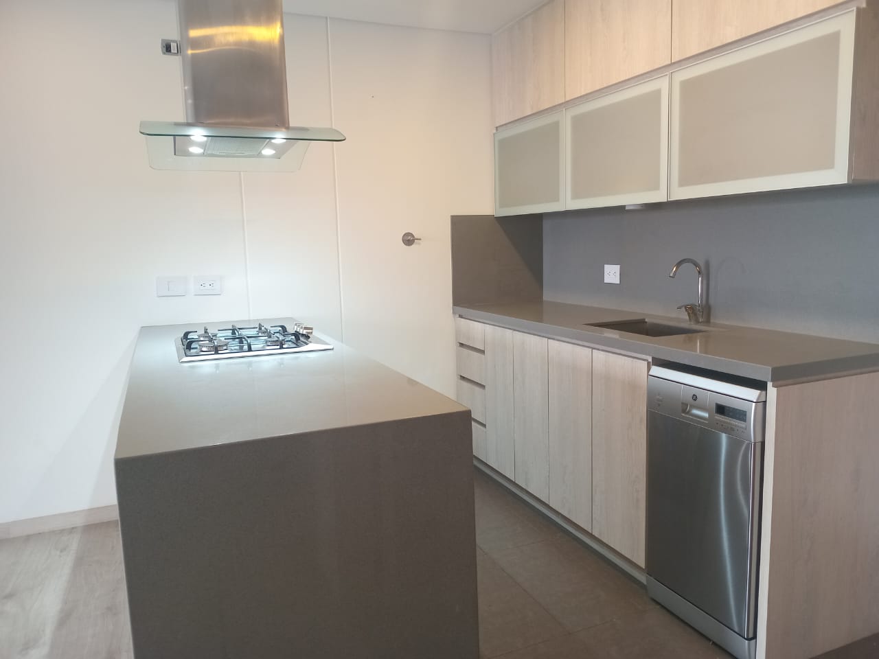 Apartamento en venta en El Poblado, Medellín · foto 4 de 17