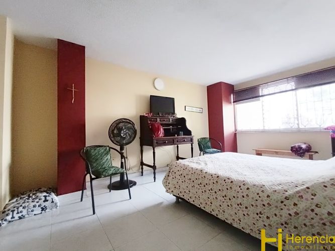 Apartamento de 5 alcobas en venta en Naranjal, Medellín, 205 m² · foto 13 de 22