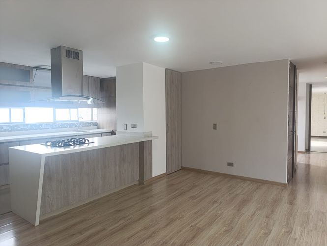 Apartamento de 3 alcobas en arriendo en San Lucas, Medellín, 136 m² · foto 6 de 20