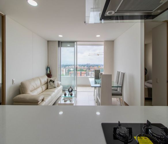 Apartamento de 2 alcobas en venta en Senderos Del Lili, Cali, 76 m² · foto 2 de 15