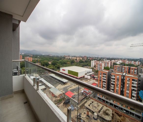 Apartamento de 2 alcobas en venta en Senderos Del Lili, Cali, 76 m² · foto 5 de 15