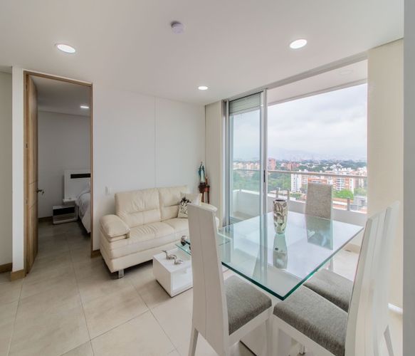 Apartamento de 2 alcobas en venta en Senderos Del Lili, Cali, 76 m² · foto 7 de 15