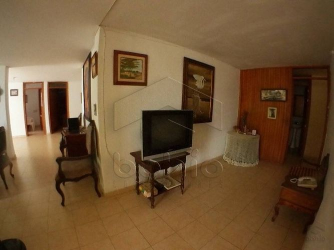Casa de 12 alcobas en arriendo en Las Viñas, Montería, 1000 m² · foto 10 de 20