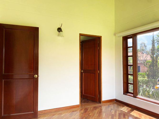 Casa de 4 alcobas en venta en Llano Grande, Rionegro, 320 m² · foto 13 de 18