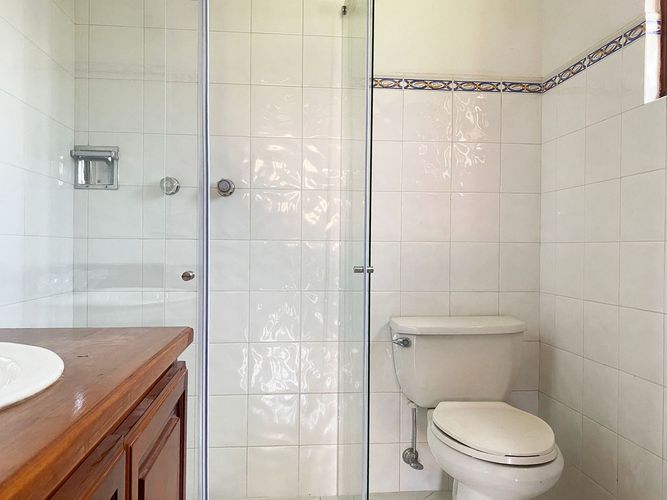 Casa de 4 alcobas en venta en Llano Grande, Rionegro, 320 m² · foto 15 de 18