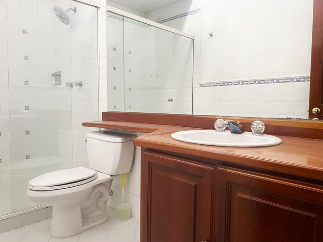 Casa de 4 alcobas en venta en Llano Grande, Rionegro, 320 m² · foto 16 de 18
