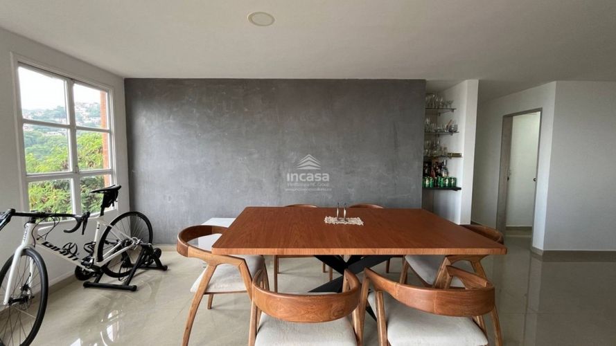 Apartamento de 2 alcobas en venta en Bellavista, Cali, 116 m² · foto 3 de 24
