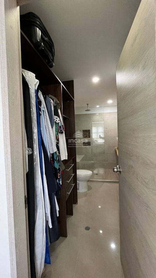 Apartamento de 2 alcobas en venta en Bellavista, Cali, 116 m² · foto 14 de 24
