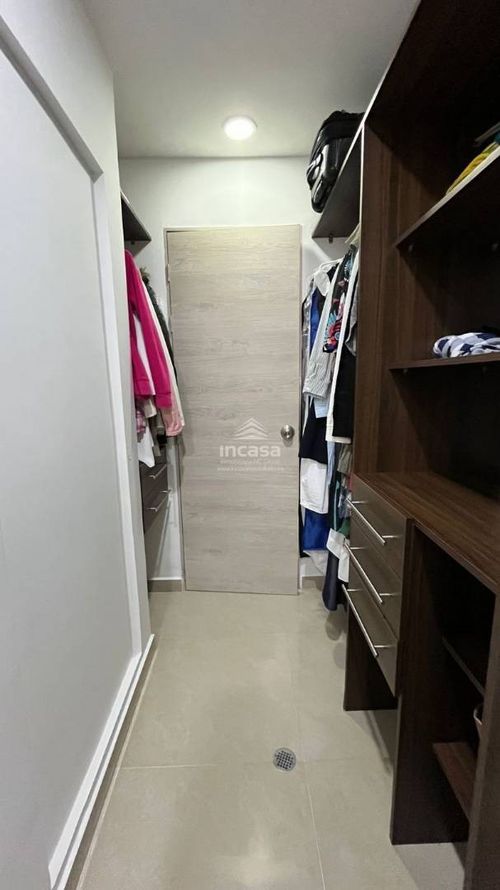 Apartamento de 2 alcobas en venta en Bellavista, Cali, 116 m² · foto 22 de 24