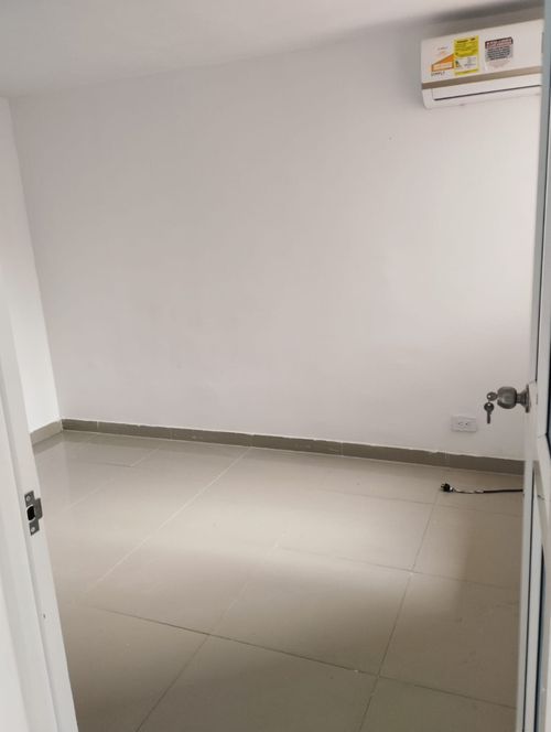 Apartamento de 3 alcobas en venta en La Ilusion, Soledad, 55 m² · foto 7 de 10