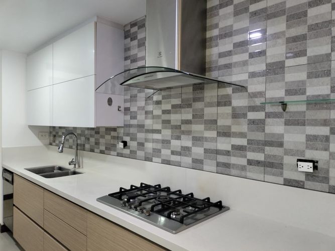Apartamento de 3 alcobas en arriendo en El Poblado, Medellín, 123 m² · foto 6 de 20