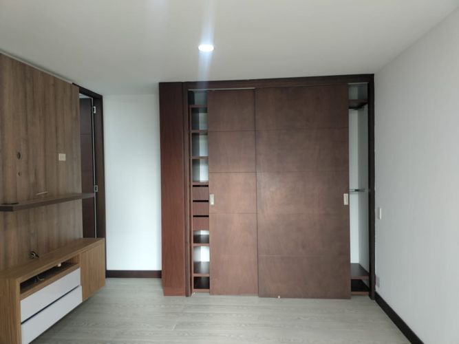 Apartamento de 3 alcobas en arriendo en El Poblado, Medellín, 123 m² · foto 9 de 20