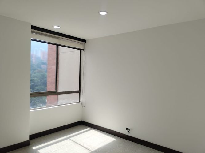 Apartamento de 3 alcobas en arriendo en El Poblado, Medellín, 123 m² · foto 12 de 20