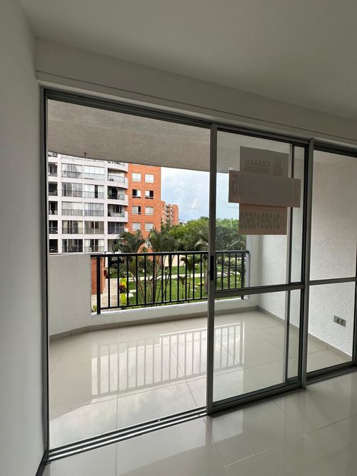 Apartamento de 3 alcobas en venta en Conjunto Residencial El Bosque, Cali, 100 m² · foto 13 de 19