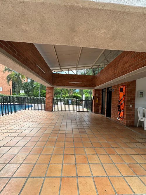 Apartamento de 3 alcobas en venta en Conjunto Residencial El Bosque, Cali, 100 m² · foto 18 de 19