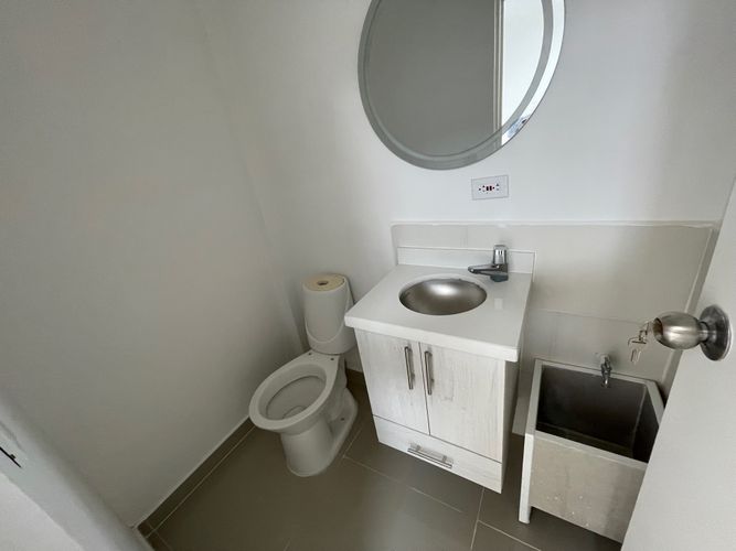 Local en arriendo en Centro, Armenia, 18 m² · foto 12 de 12