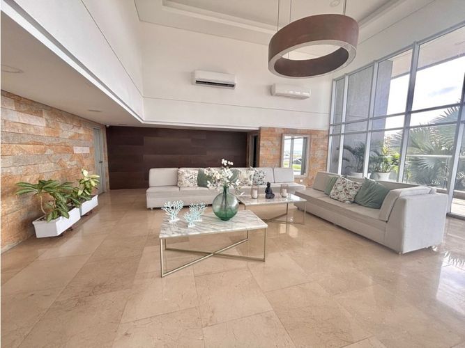 Apartamento de 2 alcobas en venta en Crespo, Cartagena, 88 m² · foto 3 de 24