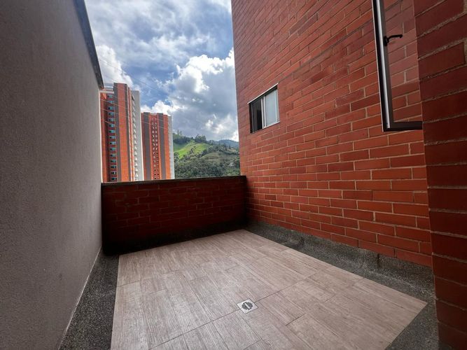 Apartamento de 3 alcobas en venta en Pantanillo, Envigado, 94 m² · foto 21 de 22