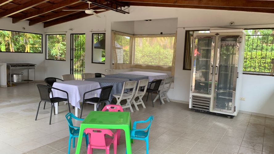 Casa de 6 alcobas en venta en Ricaurte, 1868 m² · foto 19 de 24