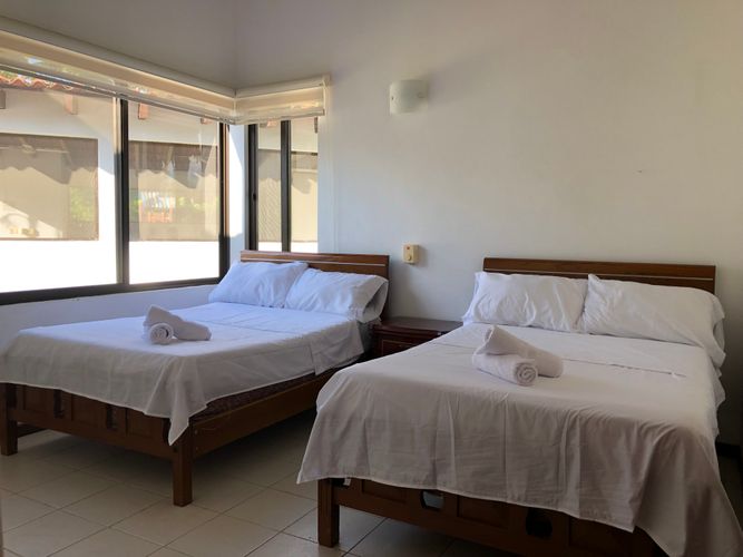 Casa de 6 alcobas en venta en Ricaurte, 1868 m² · foto 23 de 24
