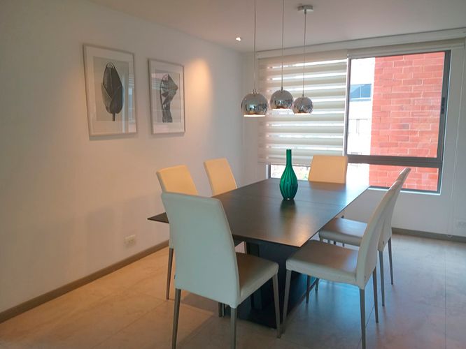 Apartamento de 3 alcobas en arriendo en El Poblado, Medellín, 125 m² · foto 4 de 19