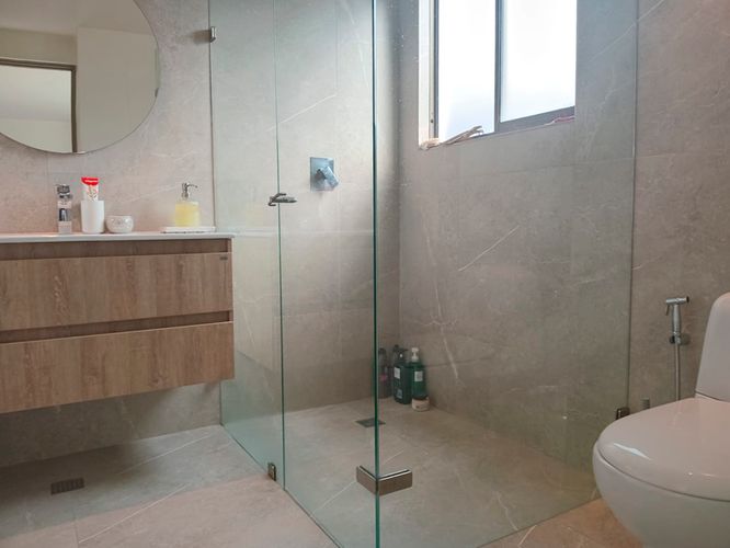 Apartamento de 3 alcobas en arriendo en El Poblado, Medellín, 125 m² · foto 19 de 19