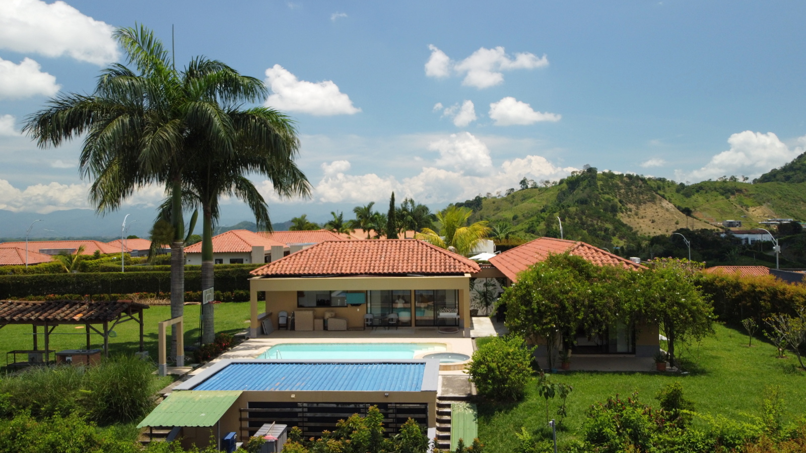 Casa en venta en Combia, Pereira · foto 4 de 24