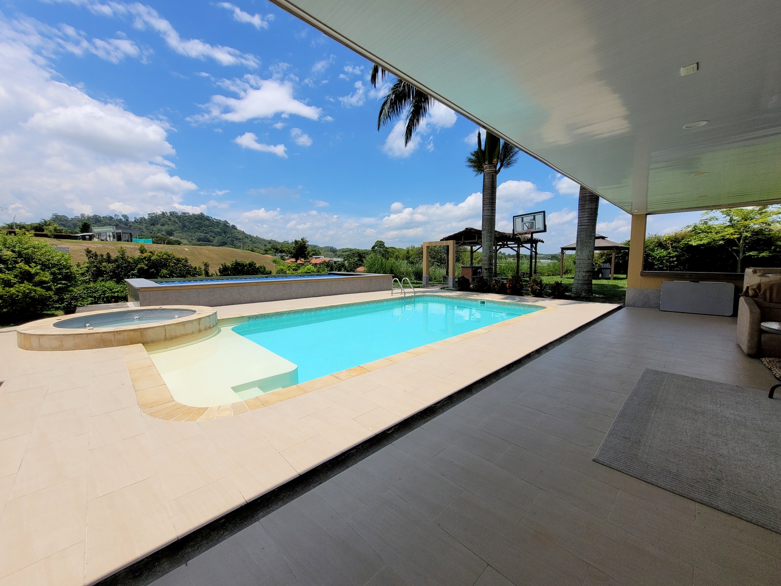 Casa en venta en Combia, Pereira · foto 9 de 24