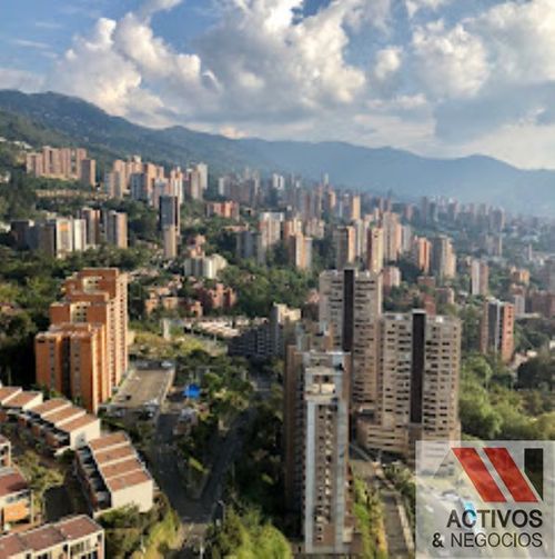 Apartamento de 3 alcobas en arriendo en Altos Del Poblado, Medellín, 90 m² · foto 4 de 24