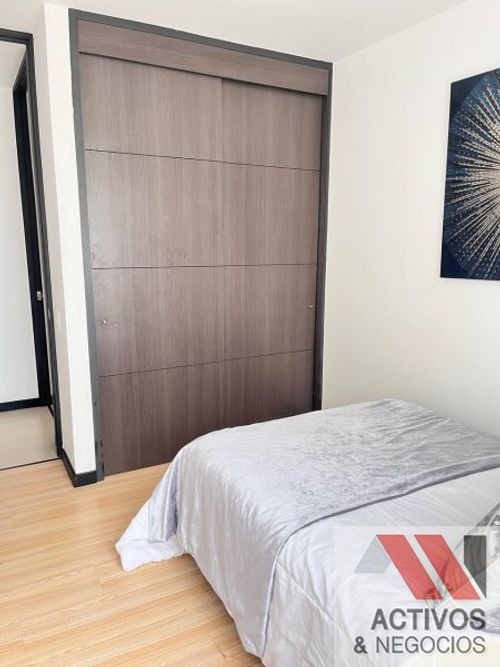 Apartamento de 3 alcobas en arriendo en Altos Del Poblado, Medellín, 90 m² · foto 23 de 24